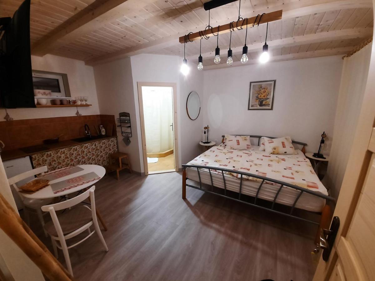 Apartmany Pri Kostole Liptovska Kokava ภายนอก รูปภาพ
